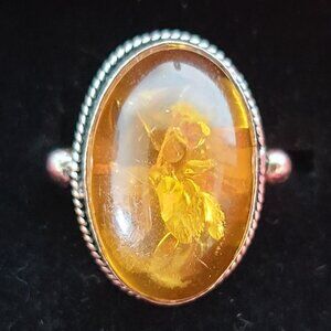 Beautiful Vintage Large Natural Baltic Amber 925 Sterling Silver Cocktail Ring